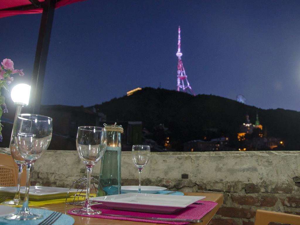 Griboedov Hostel & Suites Tbilisi Luaran gambar