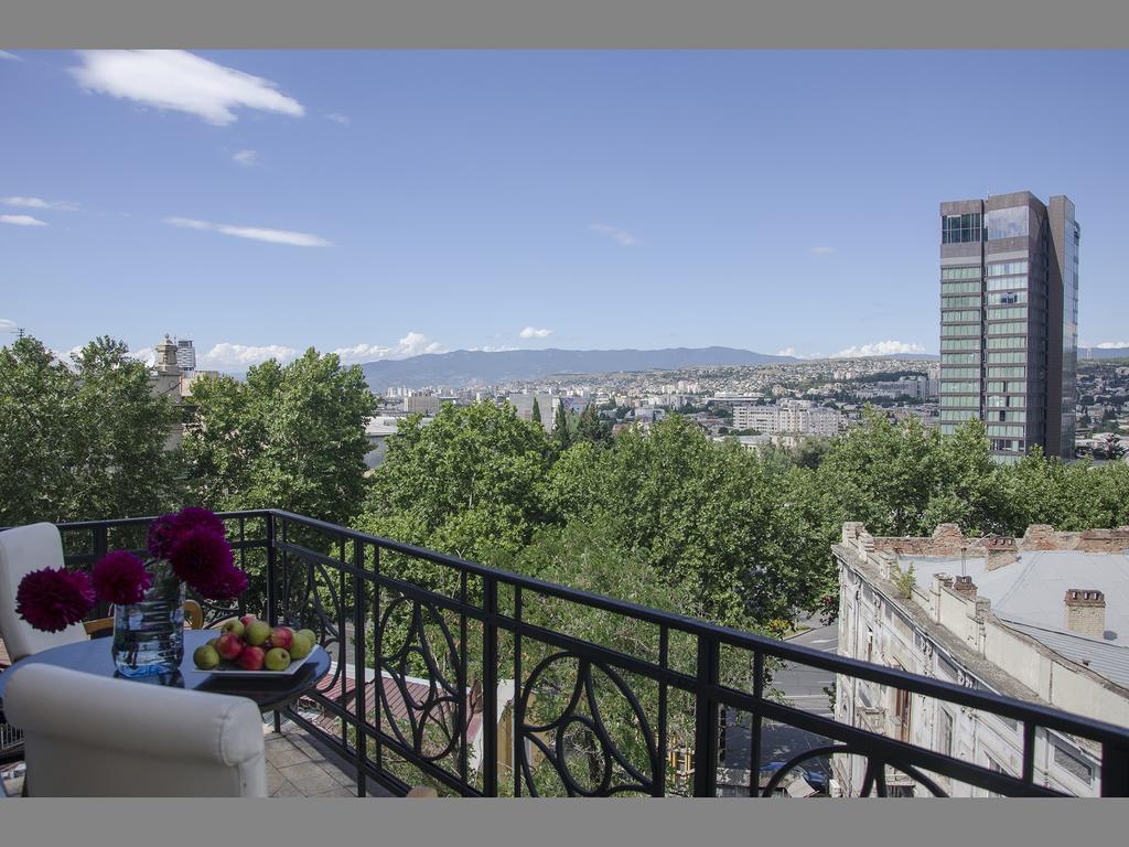 Griboedov Hostel & Suites Tbilisi Luaran gambar