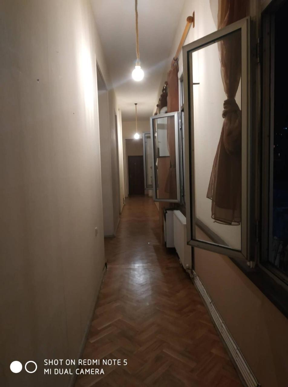 Griboedov Hostel & Suites Tbilisi Luaran gambar