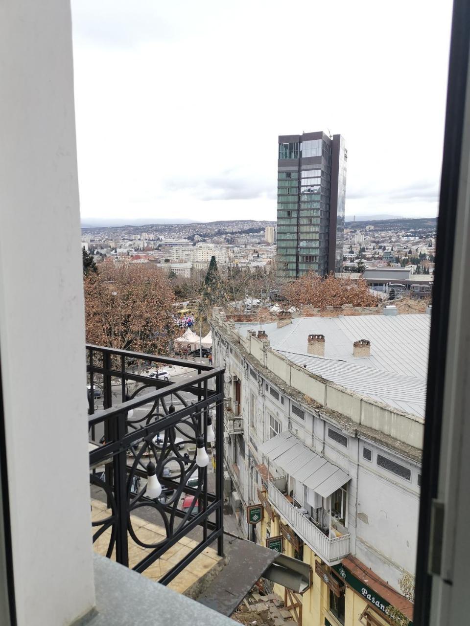 Griboedov Hostel & Suites Tbilisi Luaran gambar