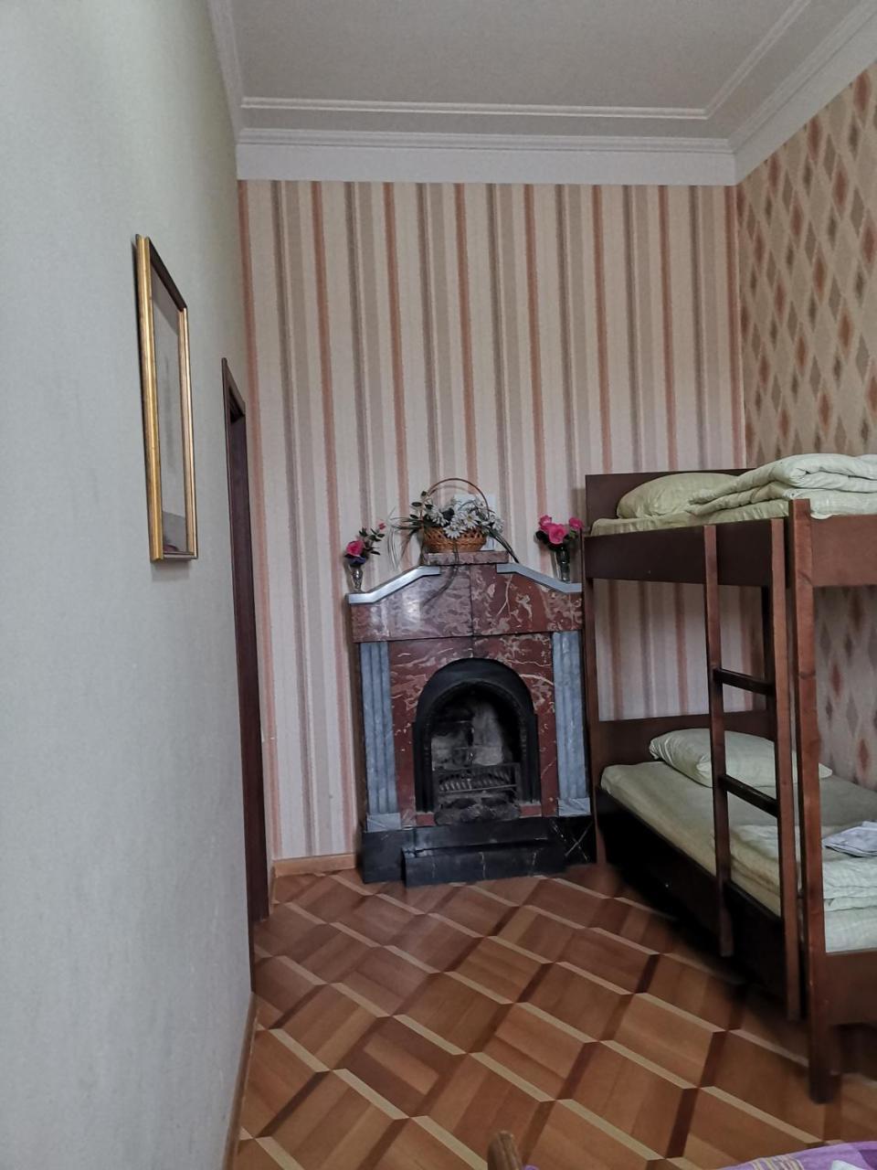 Griboedov Hostel & Suites Tbilisi Luaran gambar